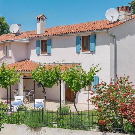 Casa Vita Holiday Home Porec Ngoại thất bức ảnh