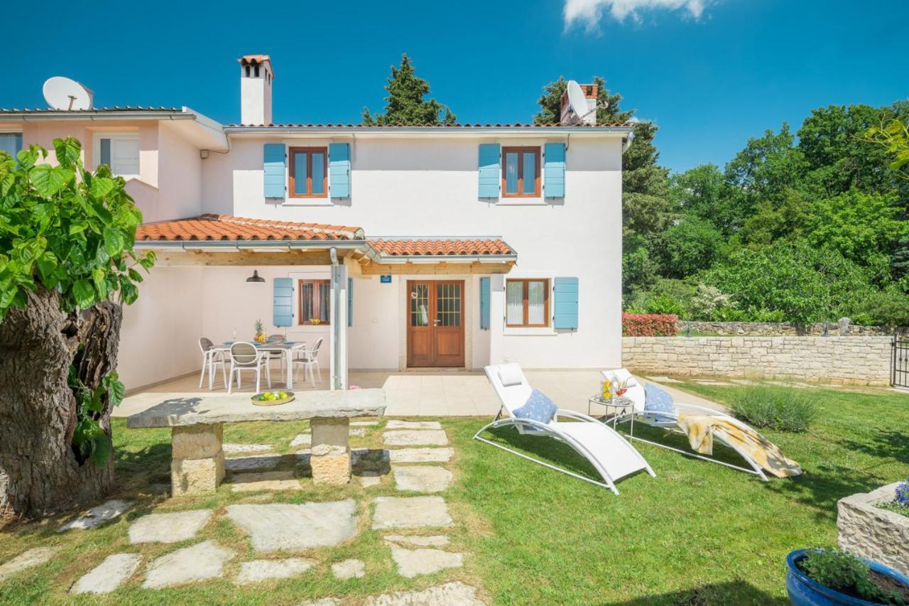 Casa Vita Holiday Home Porec Ngoại thất bức ảnh